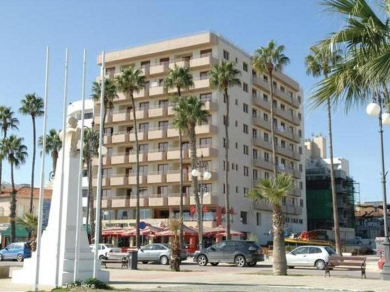 Ithaki Phinikoudes Apartment No. 205 Larnaca Buitenkant foto
