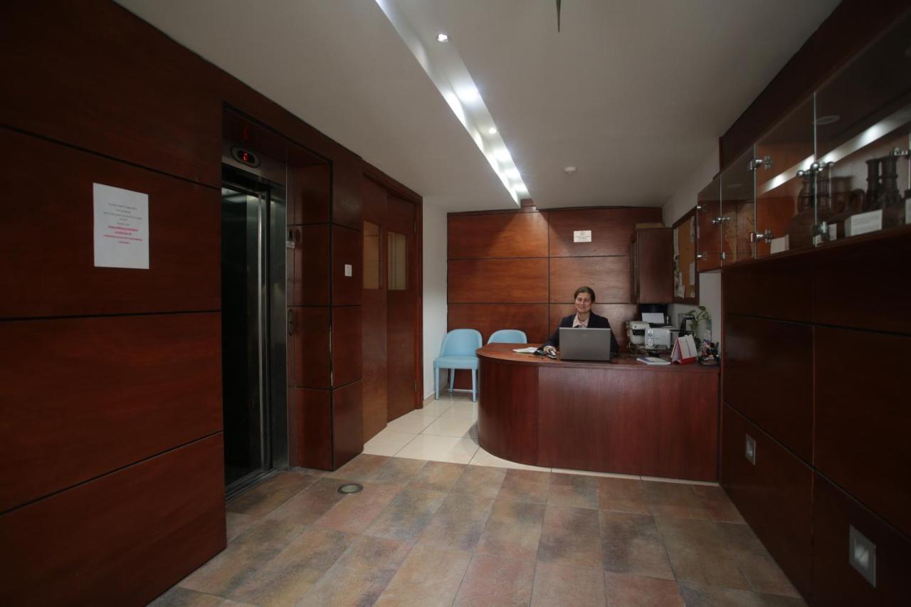 Ithaki Phinikoudes Apartment No. 205 Larnaca Buitenkant foto